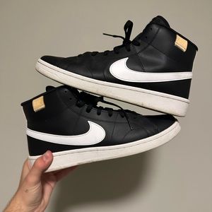 Nike Men’s Court Royale 2 Mid Size 11